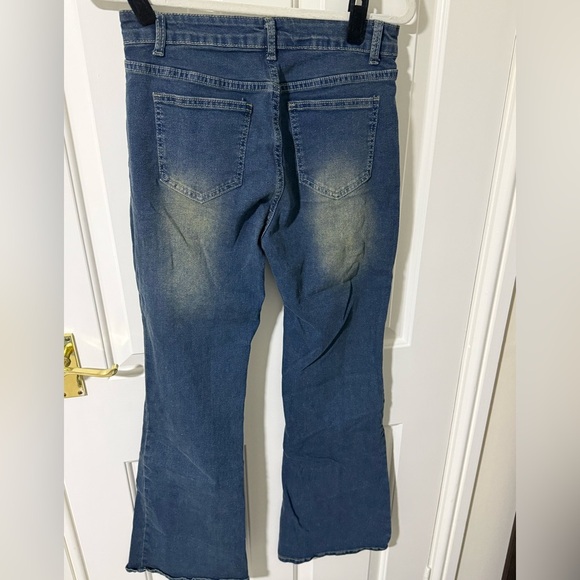 2/$25 SHEIN  Low-waisted Vintage-style Flare Jeans With Washed Effect sz 30 - Picture 5 of 8